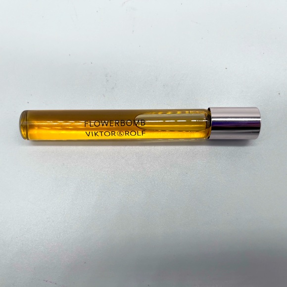 Viktor & Rolf Other Viktor Rolf Flowerbomb Travel Size Perfume